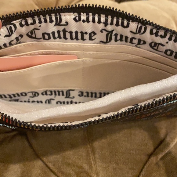 - Rainbow Black it’s a man’s world clutch/wristlet Juicy cou… - Picture 6 of 7